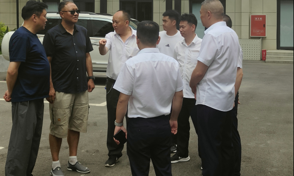 金天强副州长调研在蓉资产盘活情况并召开专题座谈会